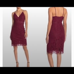 LIKE NEW, ASTR The Label lace v-neck sheath dress